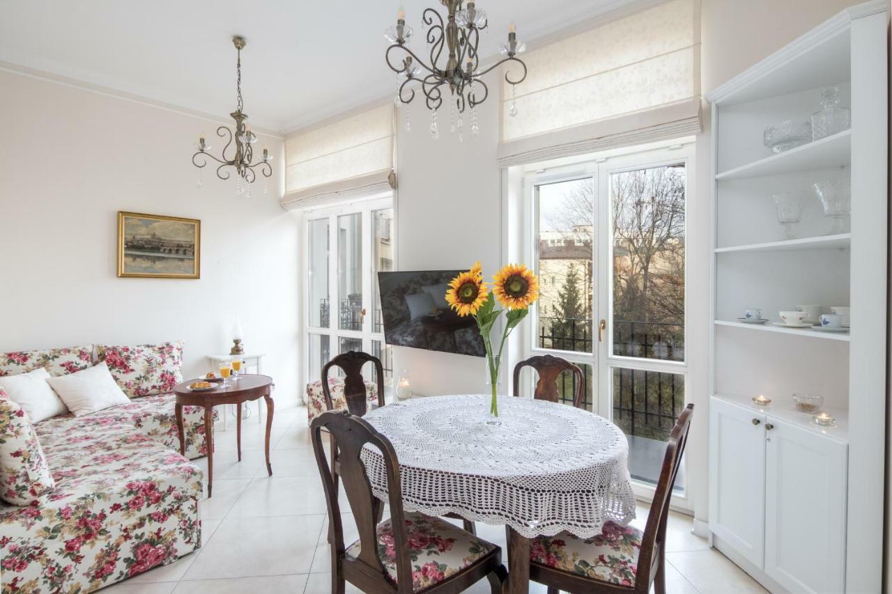 Cheerful Air Conditioned Apartment With Mezzanine And Parking - Old Town クラクフ エクステリア 写真