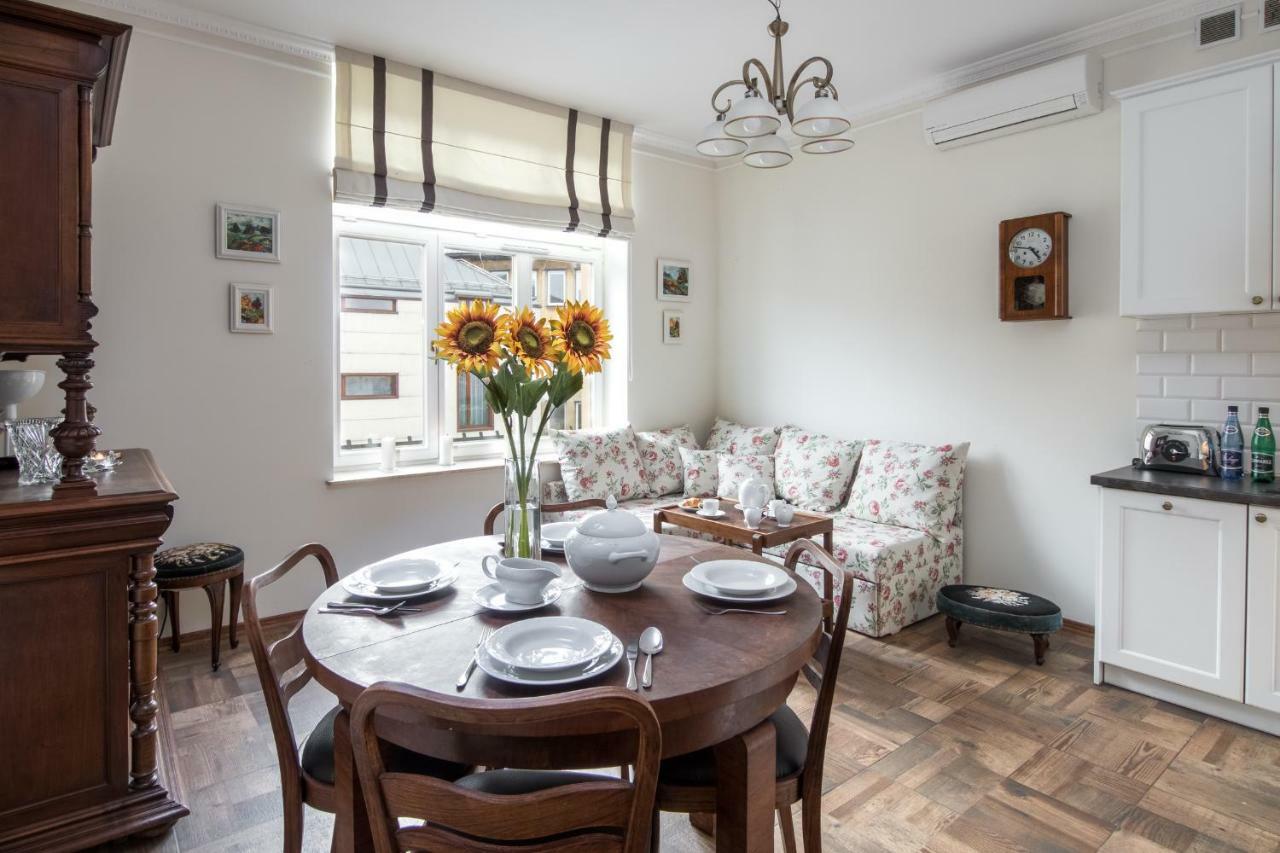 Cheerful Air Conditioned Apartment With Mezzanine And Parking - Old Town クラクフ エクステリア 写真