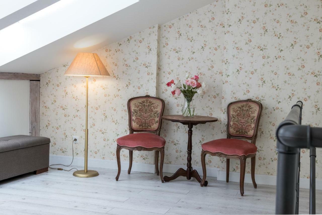 Cheerful Air Conditioned Apartment With Mezzanine And Parking - Old Town クラクフ エクステリア 写真