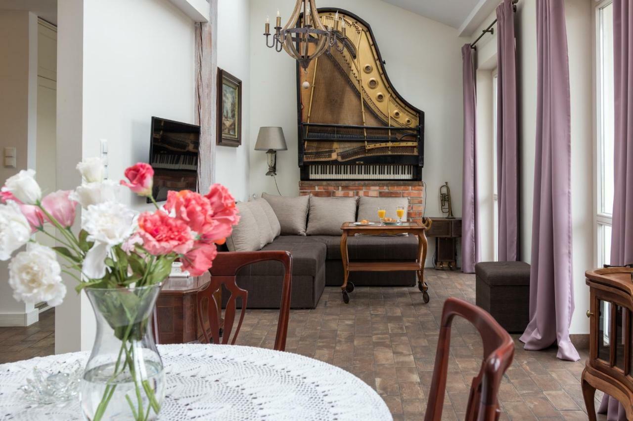 Cheerful Air Conditioned Apartment With Mezzanine And Parking - Old Town クラクフ エクステリア 写真