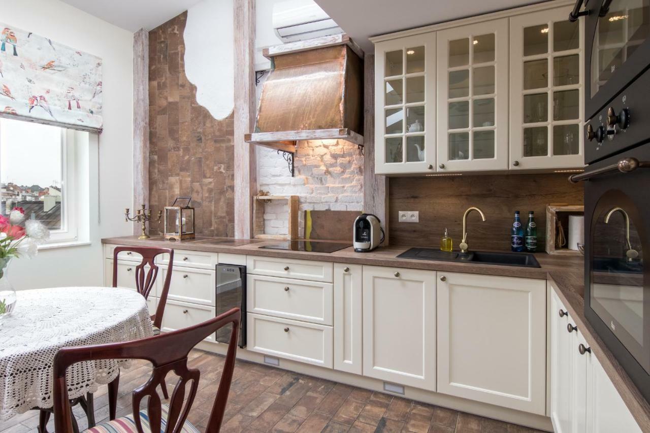 Cheerful Air Conditioned Apartment With Mezzanine And Parking - Old Town クラクフ エクステリア 写真