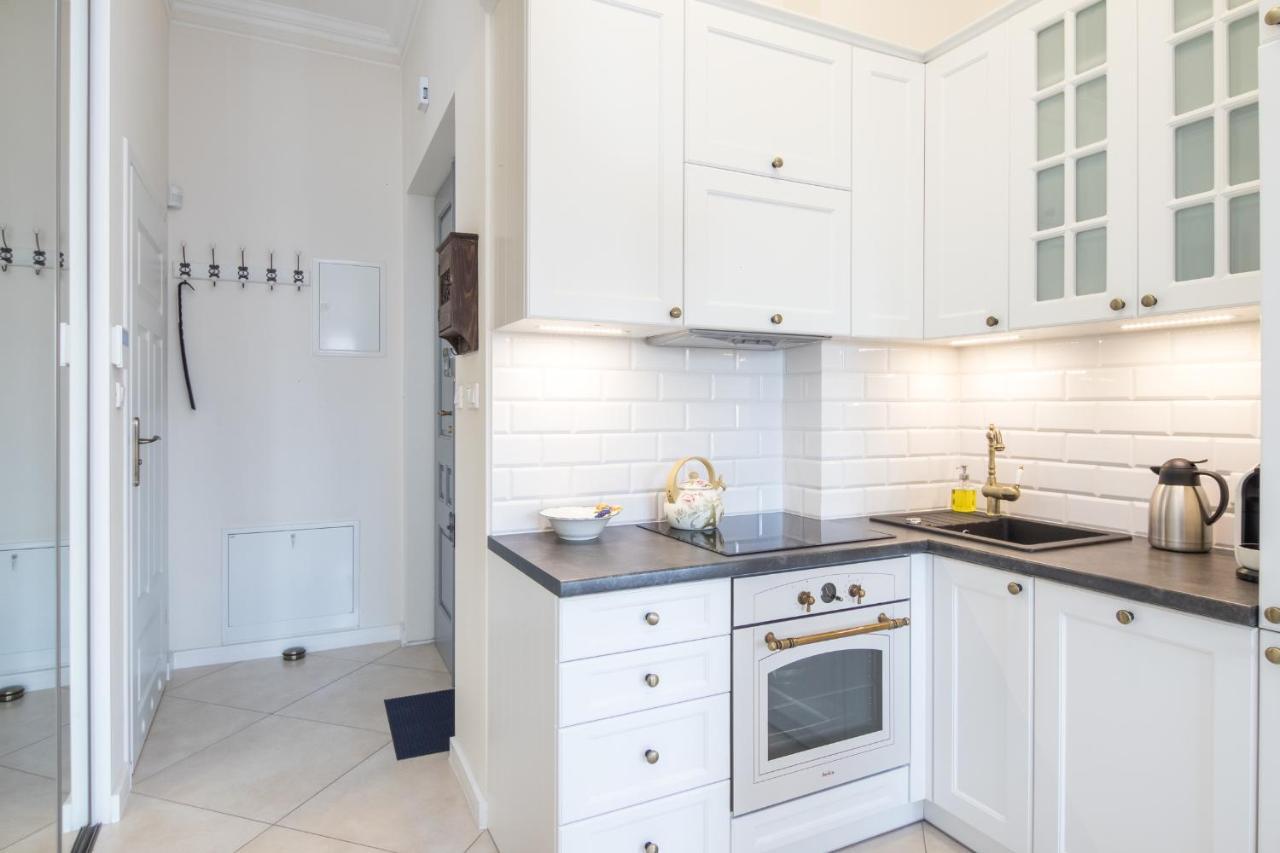 Cheerful Air Conditioned Apartment With Mezzanine And Parking - Old Town クラクフ エクステリア 写真