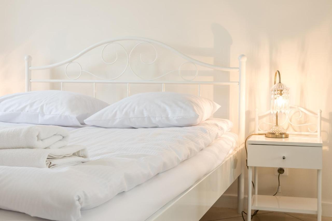 Cheerful Air Conditioned Apartment With Mezzanine And Parking - Old Town クラクフ エクステリア 写真